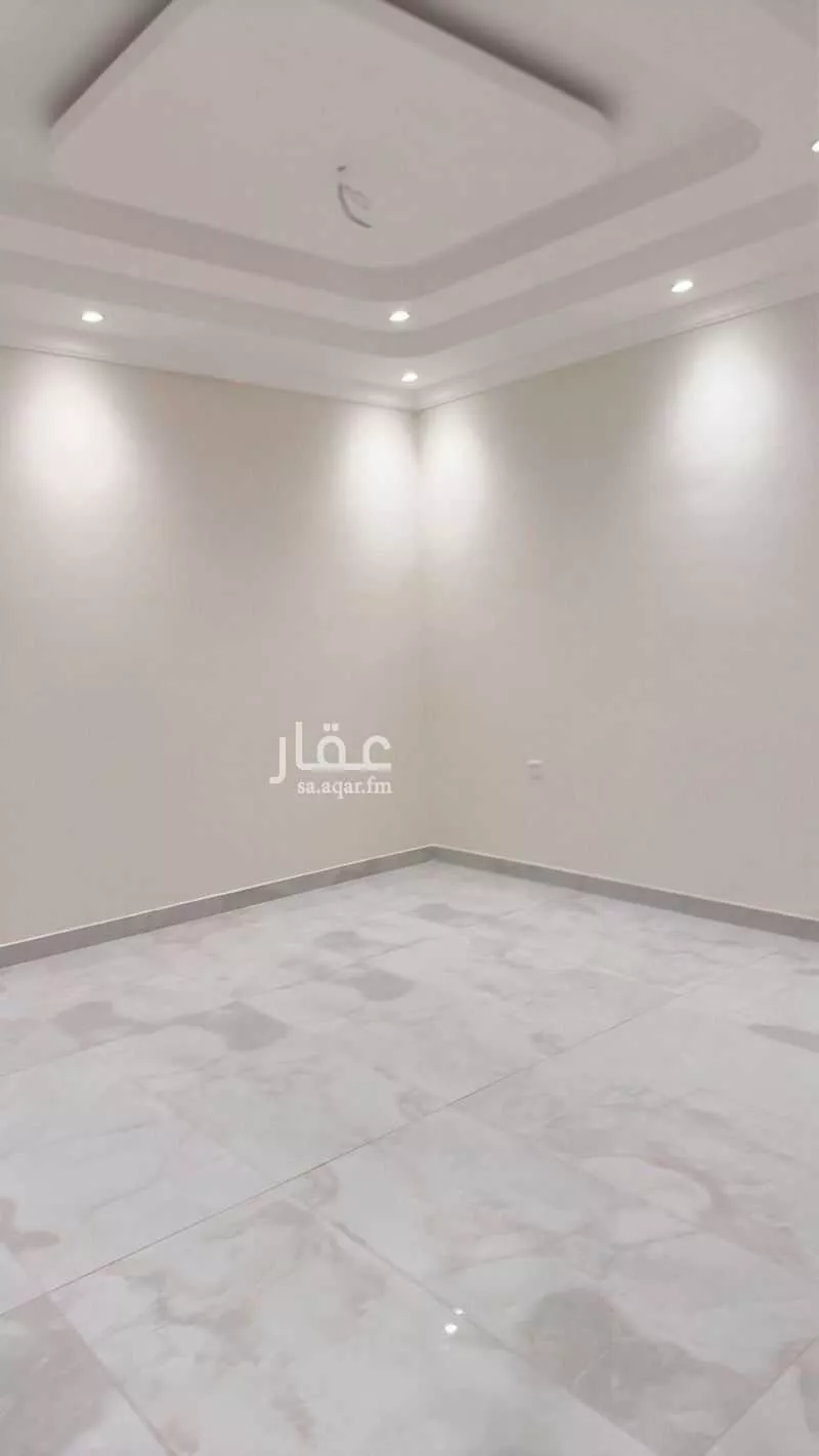 شقة 6 غرف في طيبة 4