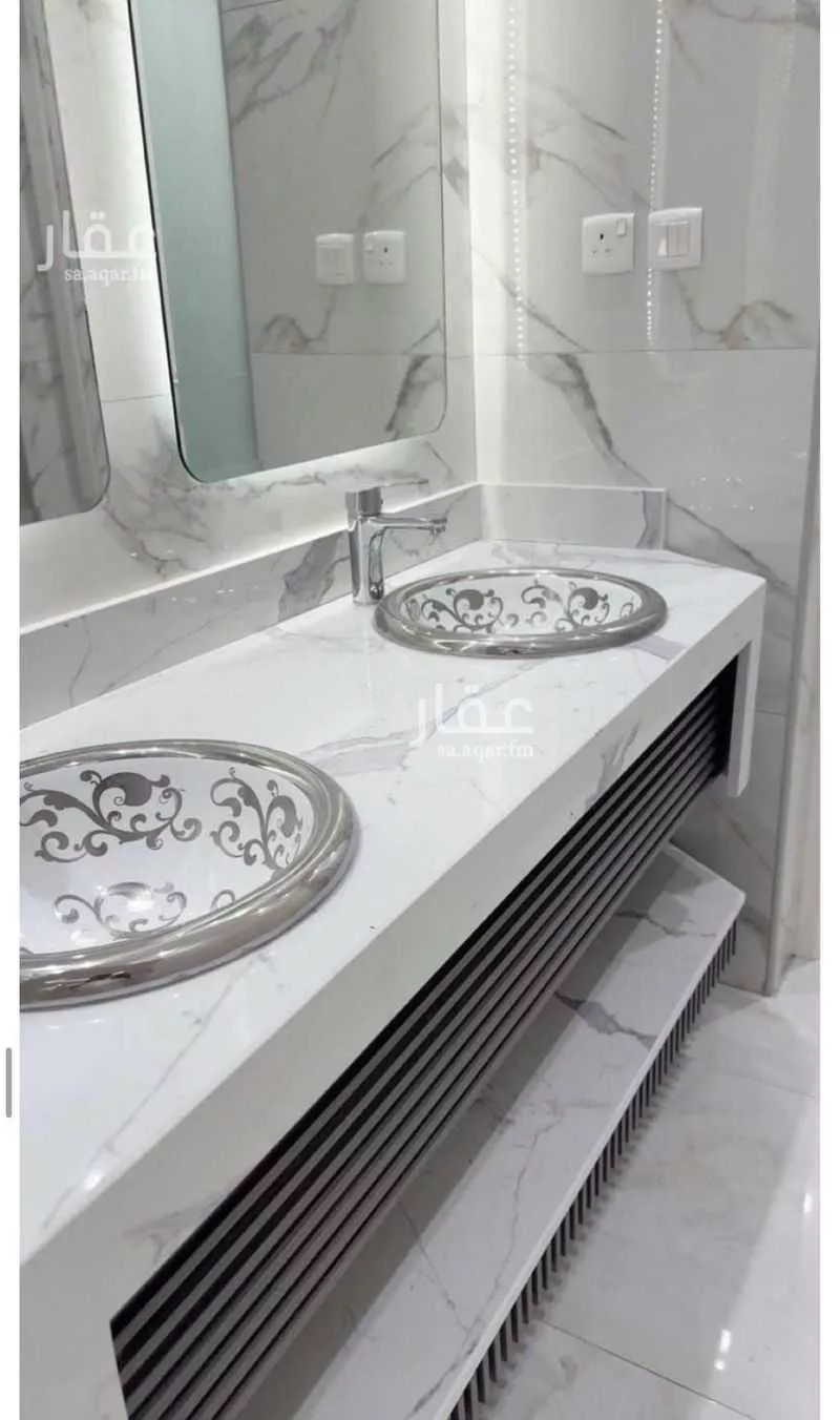 شقة 6 غرف في طيبة 3