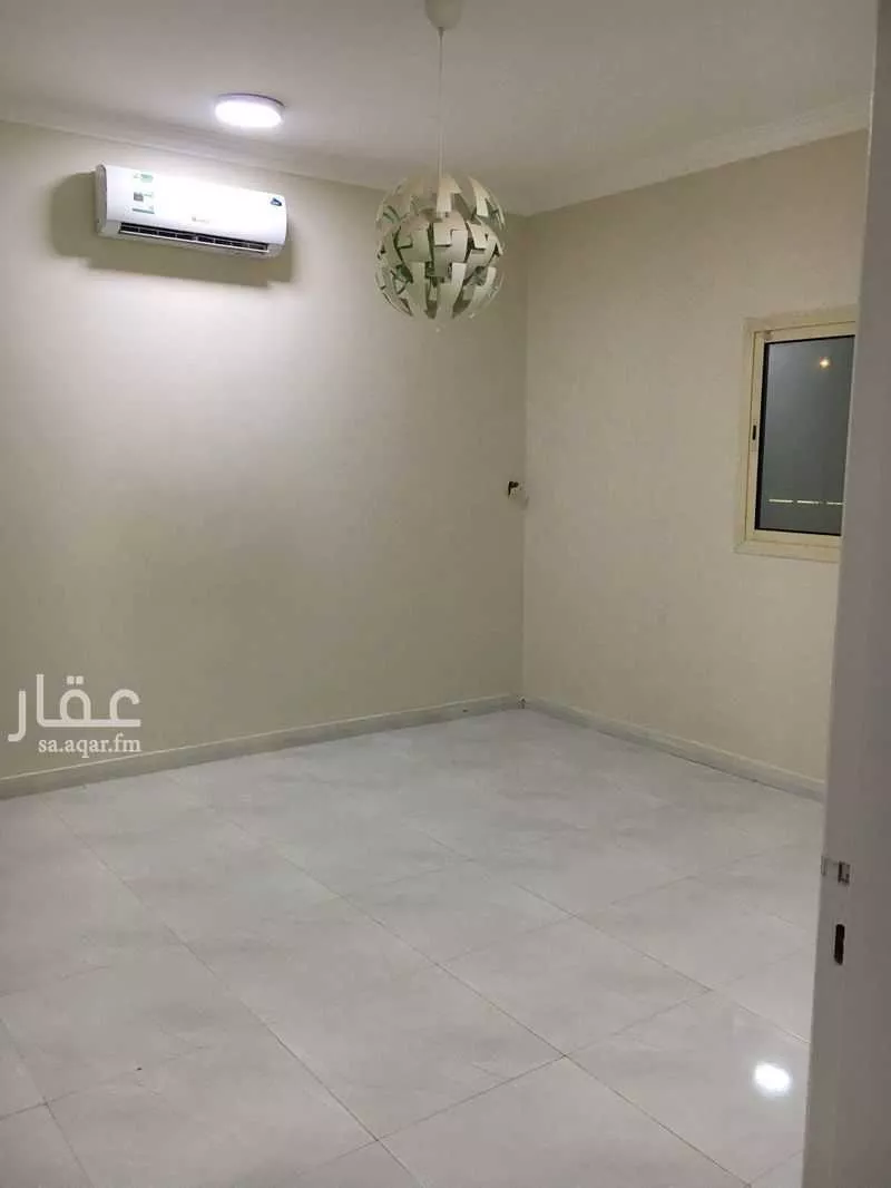 3 bedroom floor in Al Munsiyah 4