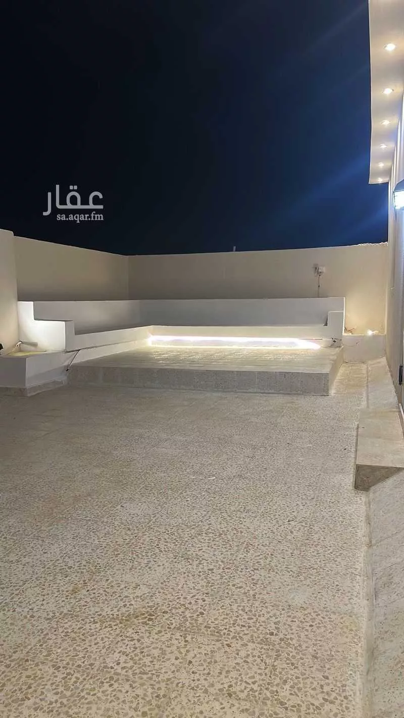 شقة 4 غرف في عريض 2