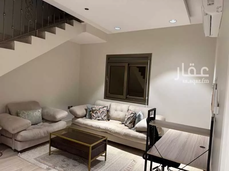 فيلا 4 غرف في النرجس 3