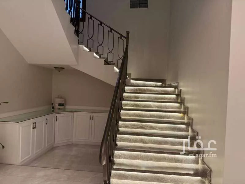 فيلا 4 غرف في النرجس 1