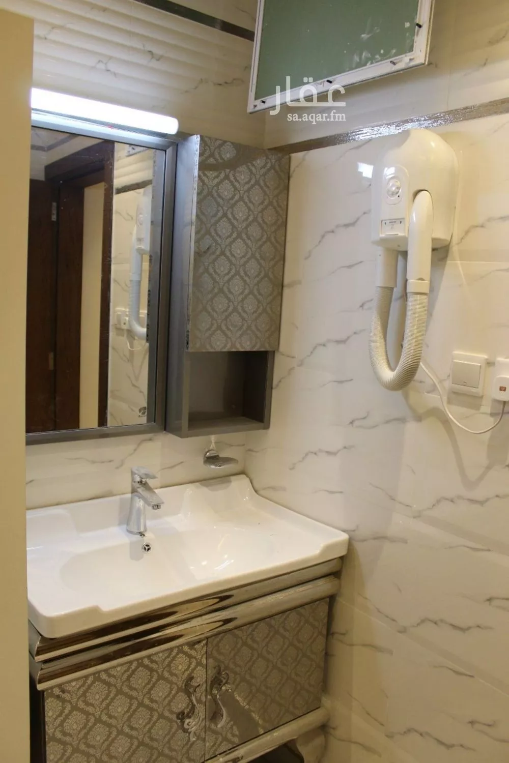 شقة 2 غرف في العليا 5