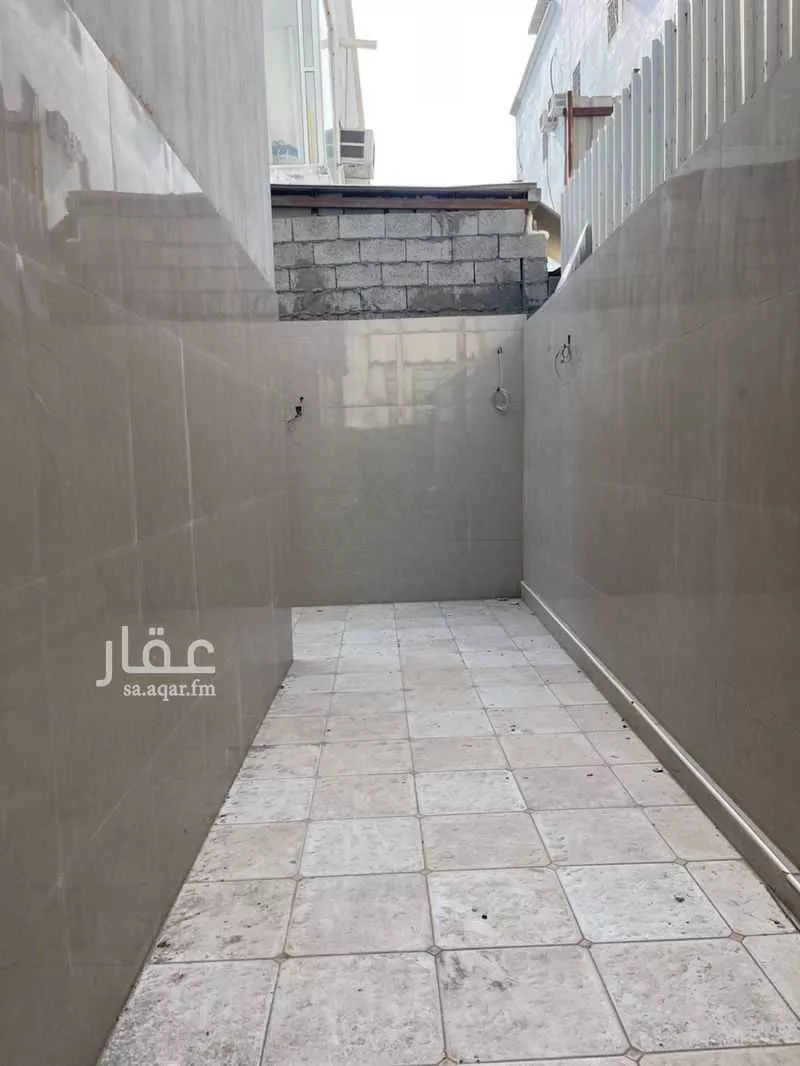 فيلا 5 غرف في الجلوية 2