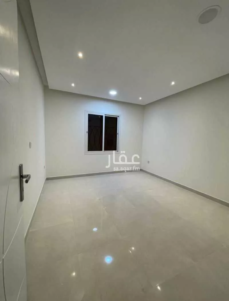 فيلا 5 غرف في الشاطئ الغربي 3