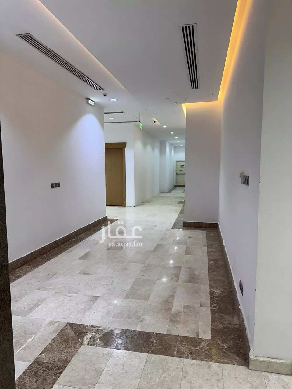 95 sqm office in Al Malqa 3