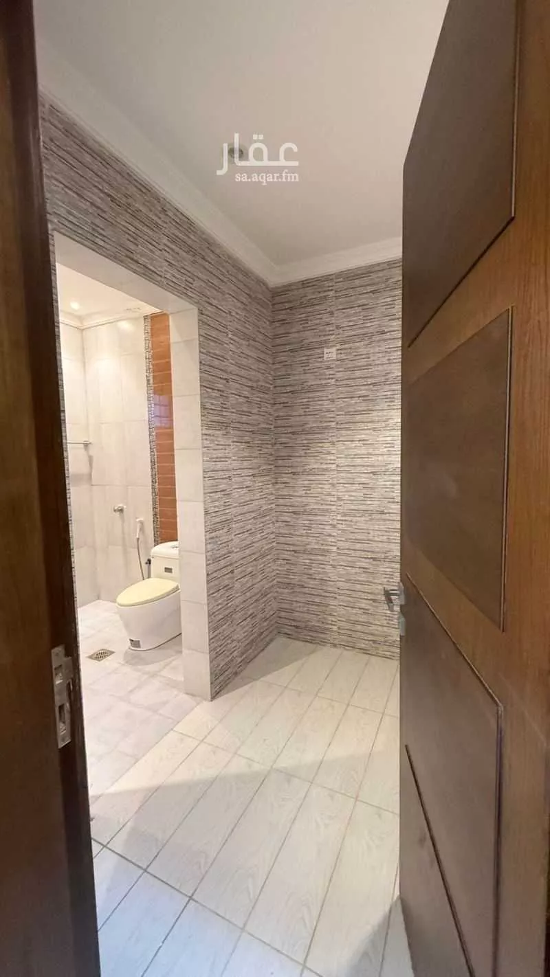 4 bedroom building in Al Yaqout, Jeddah 4