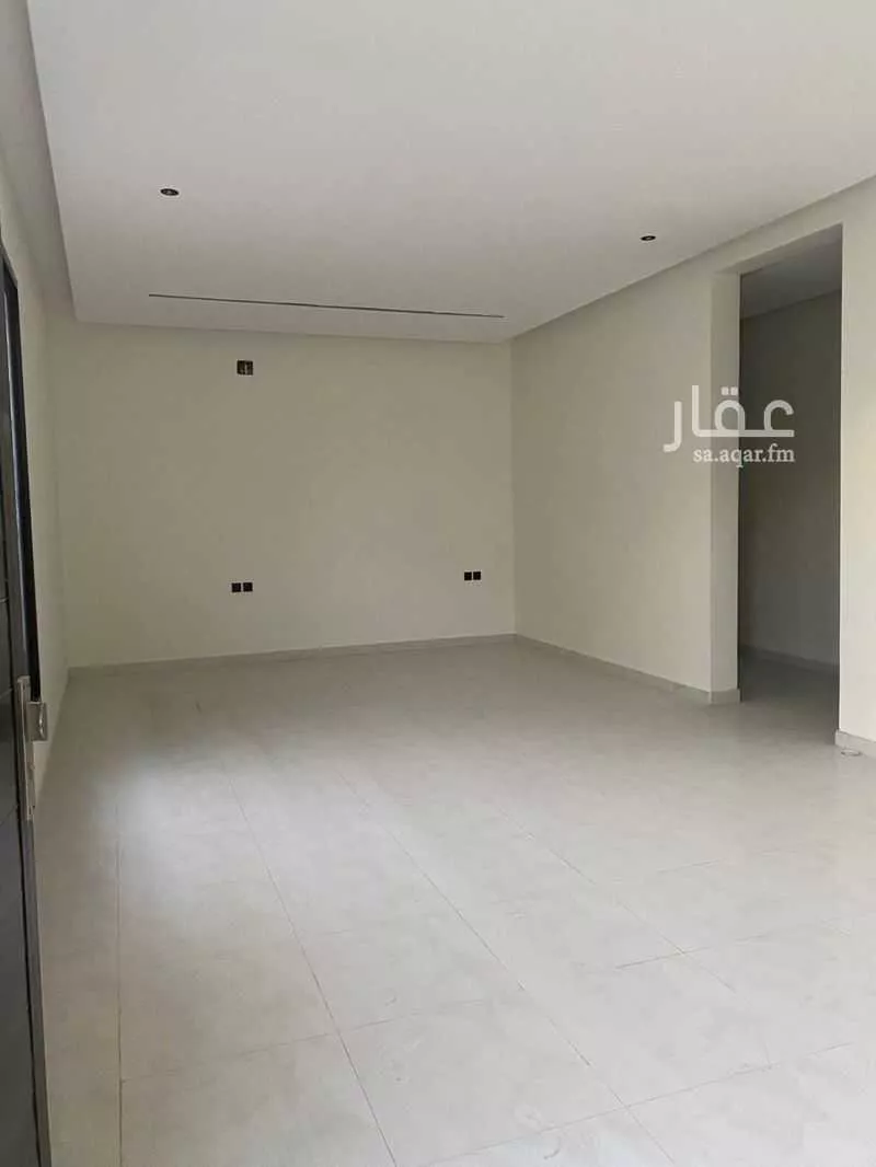 فيلا 5 غرف في الجنادرية 4