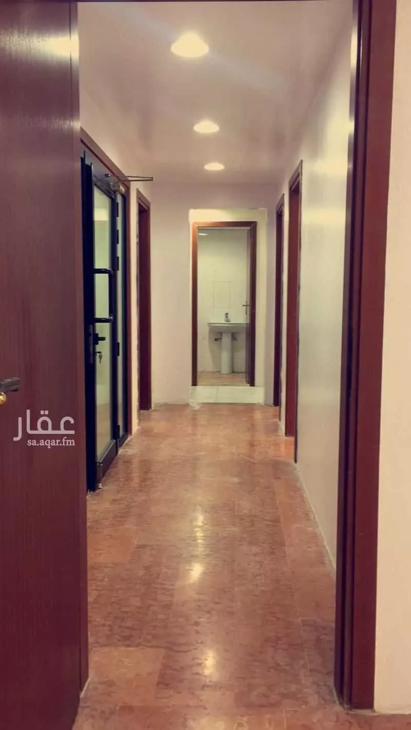 5 bedroom office in Al Sharafiyah, Jeddah 6