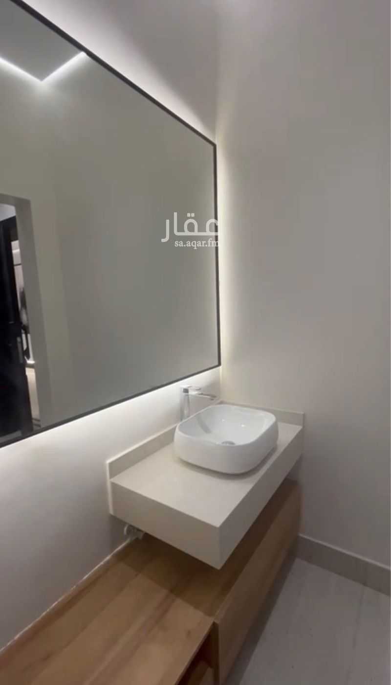 5 bedroom apartment in Al Mahdiyyah, Riyadh 5