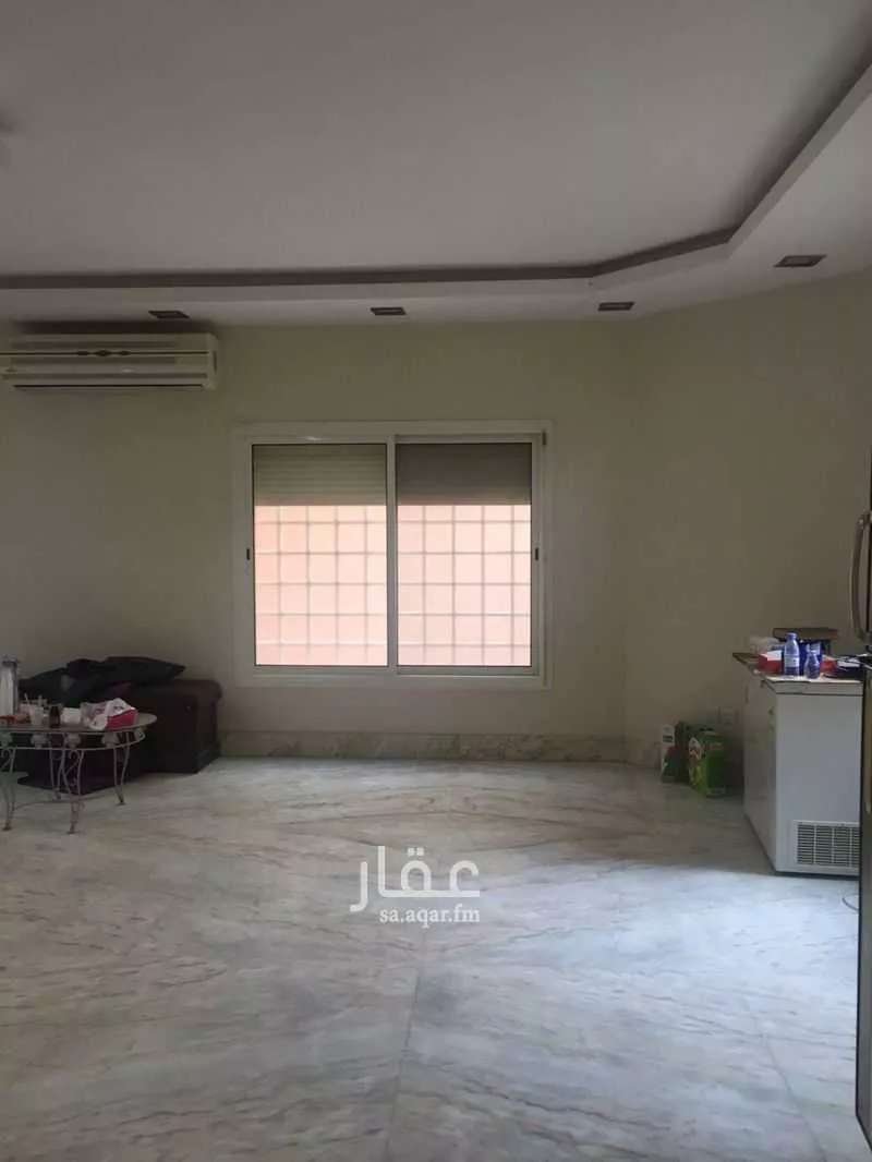 فيلا 10 غرف في العقيق 2