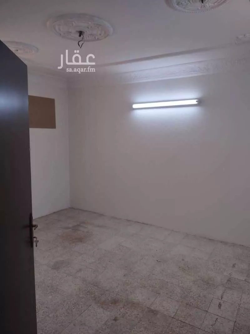 شقة 2 غرف في العزيزية 4