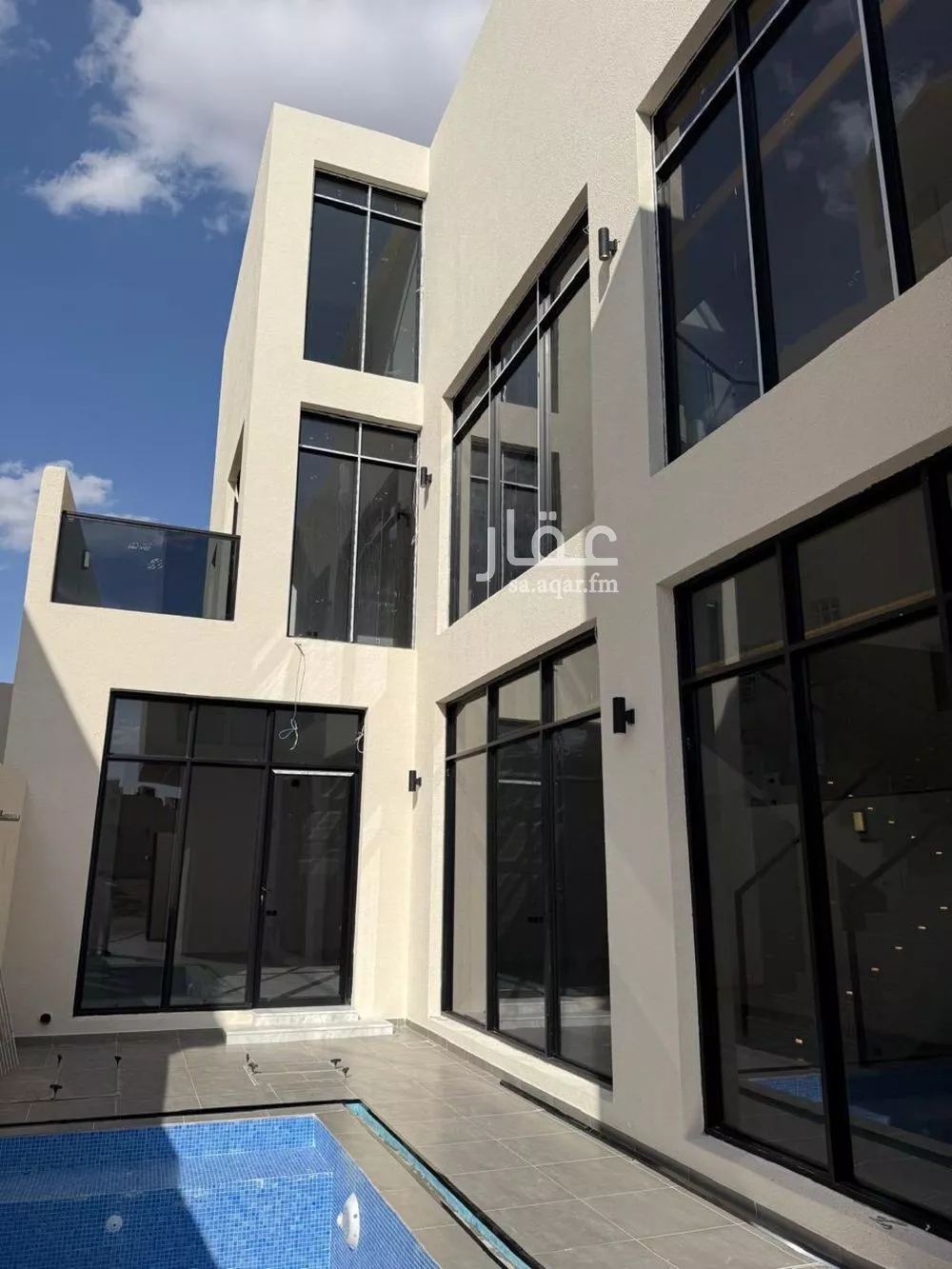 دوبلكس 7 غرف في المهدية 4