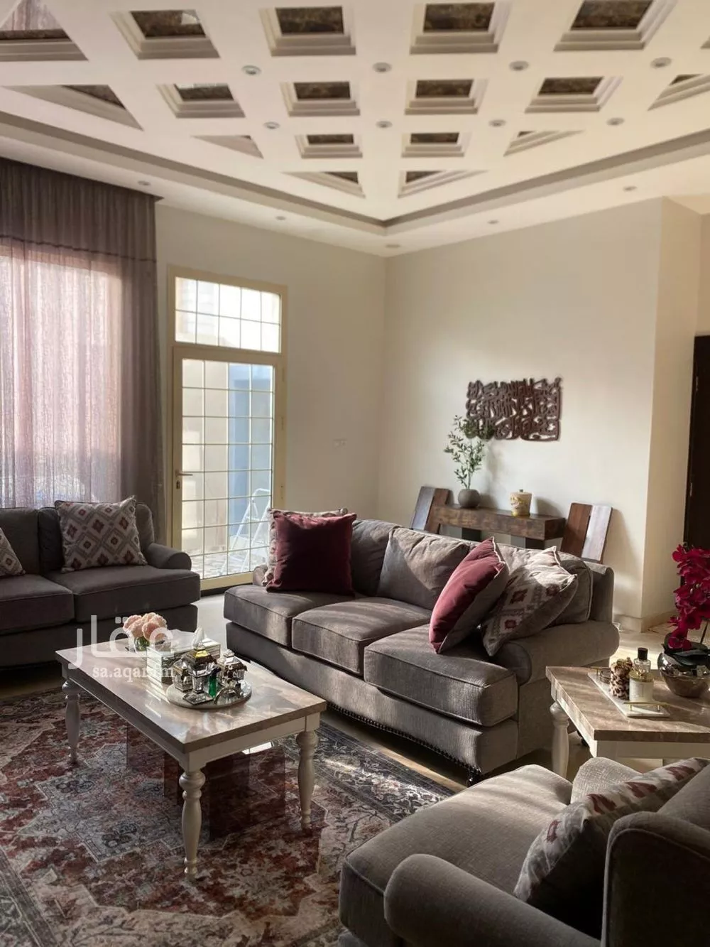 فيلا 5 غرف في الملقا 4