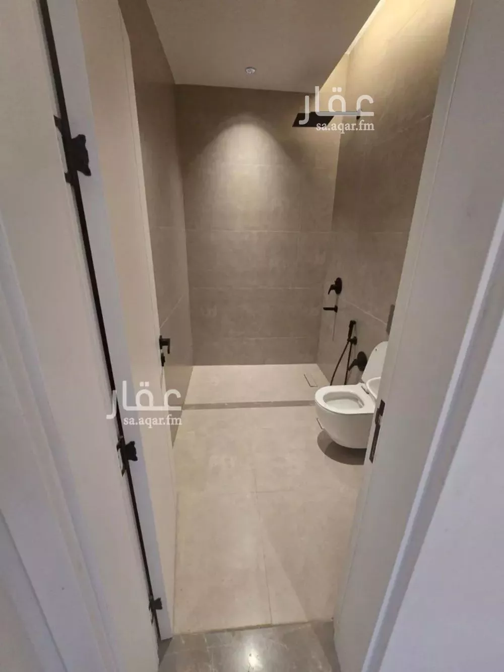 شقة 3 غرف في العارض 4