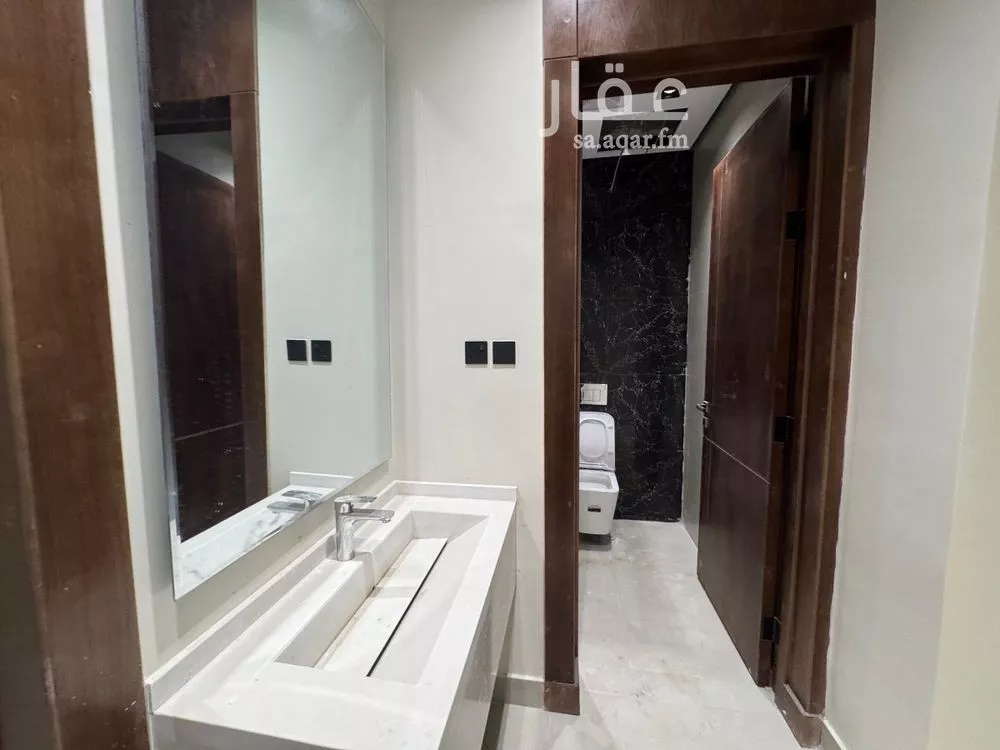 فيلا 5 غرف في المونسية 3