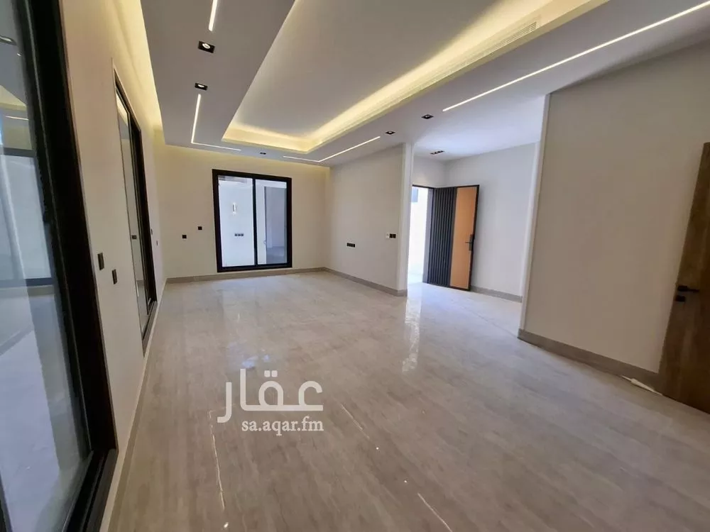 فيلا 5 غرف في الرمال 3