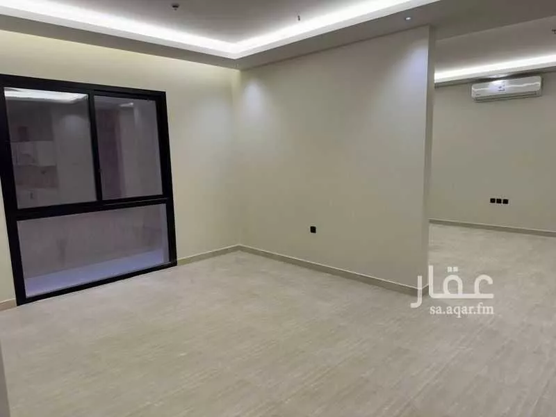 شقة 3 غرف في الرمال 4