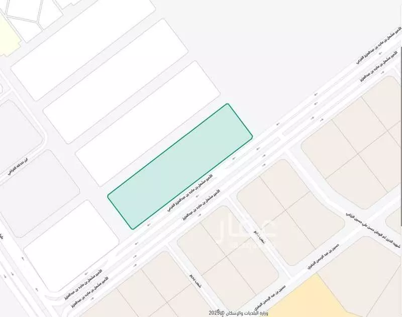 أرض 17097 م² في الامواج