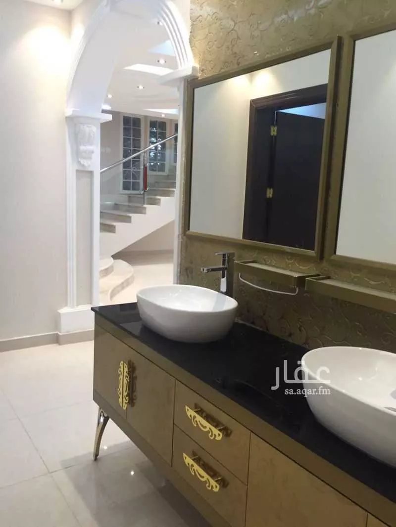 فيلا 9 غرف في الزمرد 1