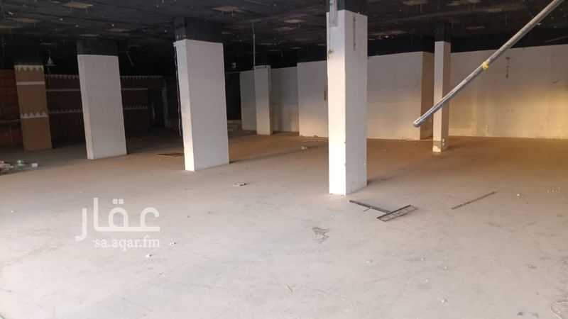 shop in Al Hamra, Riyadh 8
