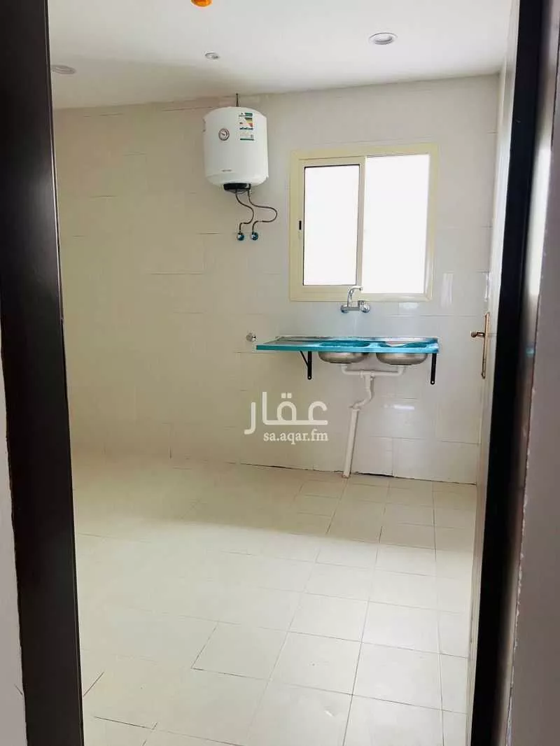 5 bedroom building in Al Janadriyah, Riyadh 4