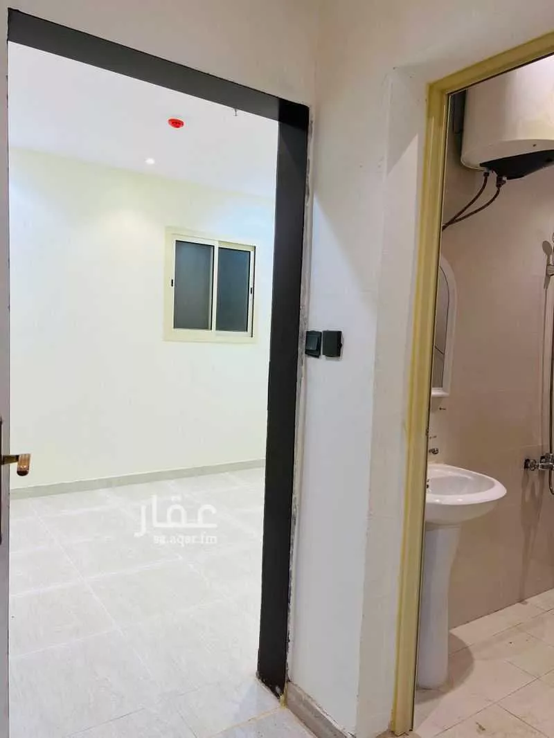 5 bedroom building in Al Janadriyah, Riyadh 8