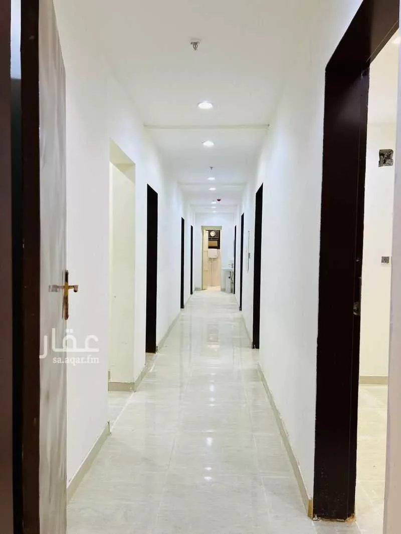 5 bedroom building in Al Janadriyah, Riyadh 12