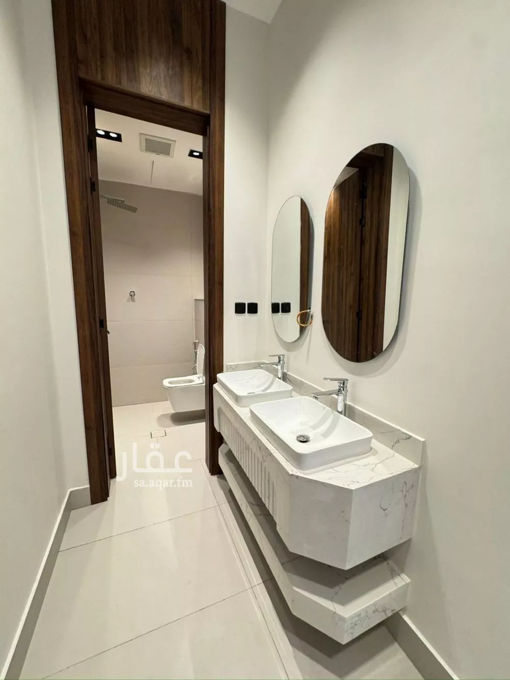 دور 5 غرف في الخليج 3