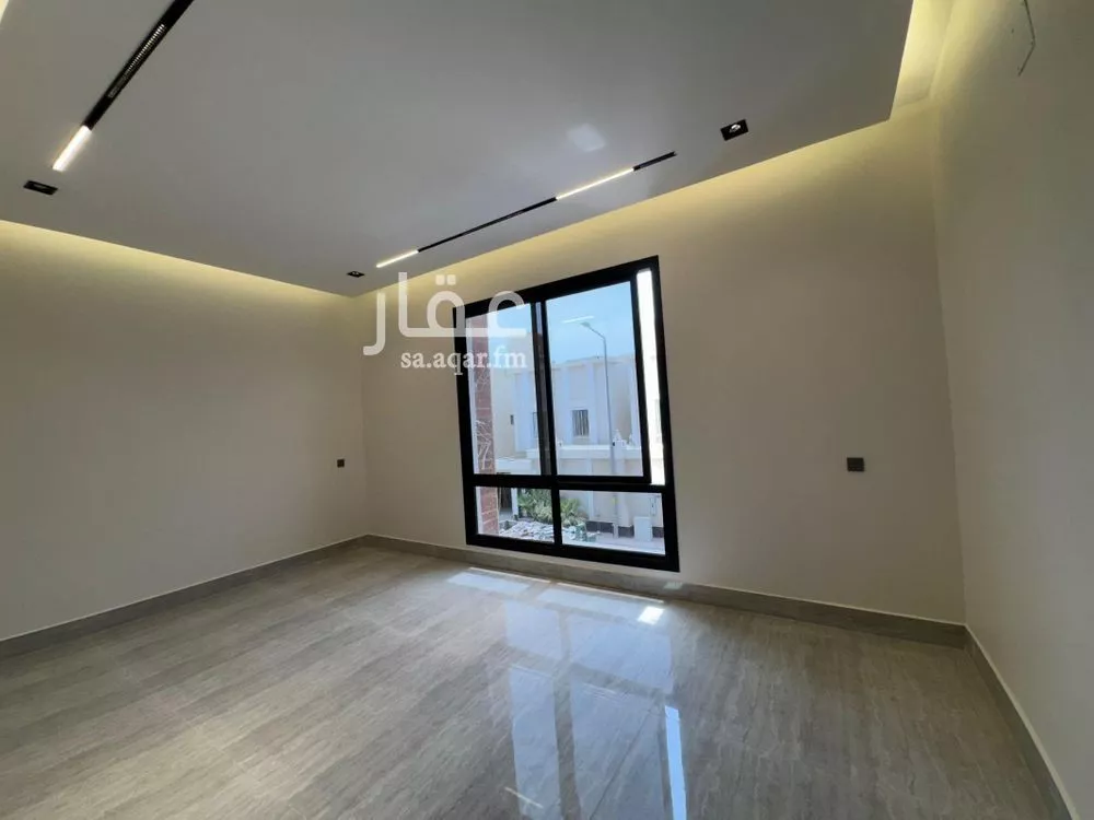 5 bedroom floor in Al Rimal 1