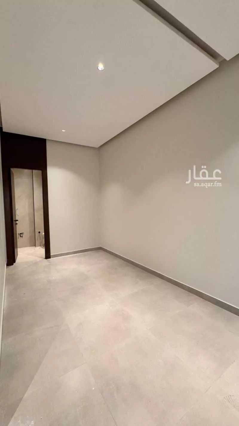 شقة 6 غرف في الروضة 1