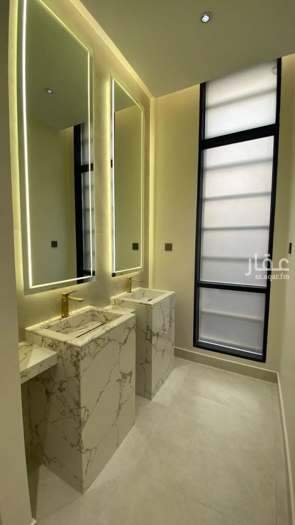 شقة 5 غرف في الروضة 2