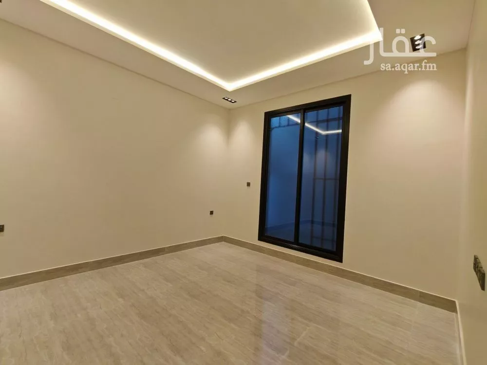 فيلا 5 غرف في الرمال 3