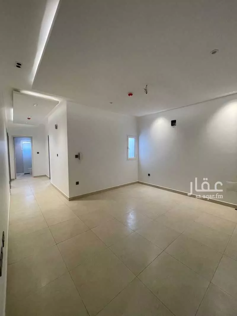 900 sqm building in Al Basateen 2
