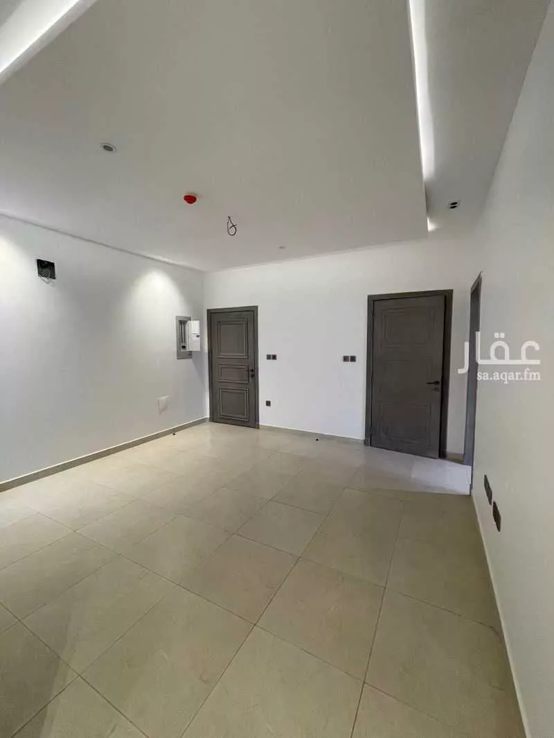 4 bedroom building in Al Basateen, Eastern Province 6