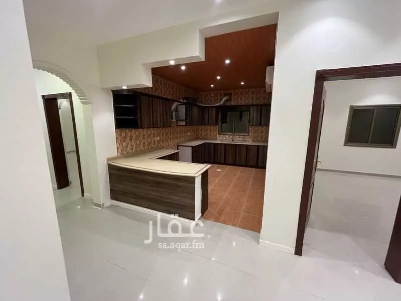 4 bedroom building in Tihamah, Eastern Province 9