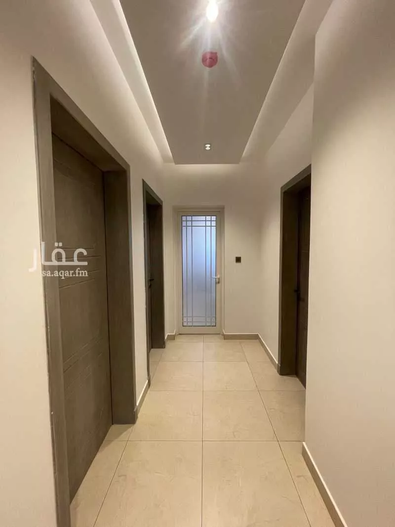 900 sqm building in Al Basateen 4