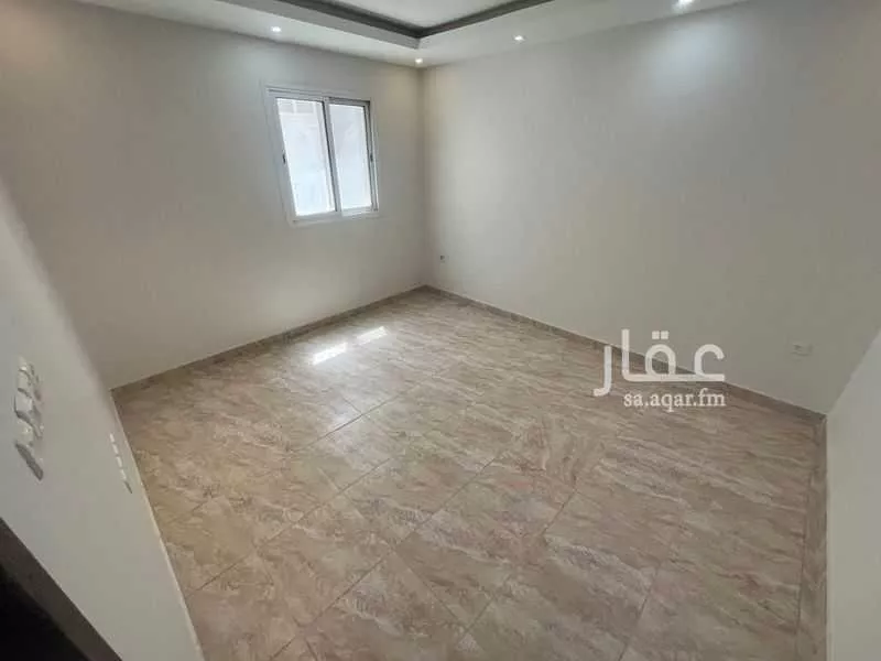4 bedroom building in Ash Shulah, Eastern Province 9