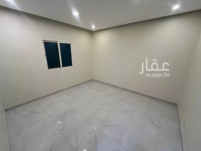 4 bedroom building in Al Basateen, Eastern Province 8