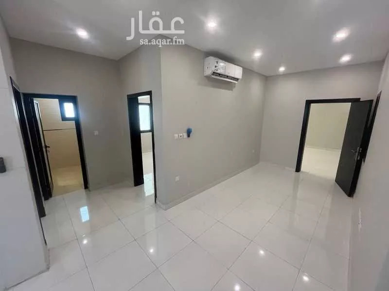1194 sqm building in Al Jamiah 1