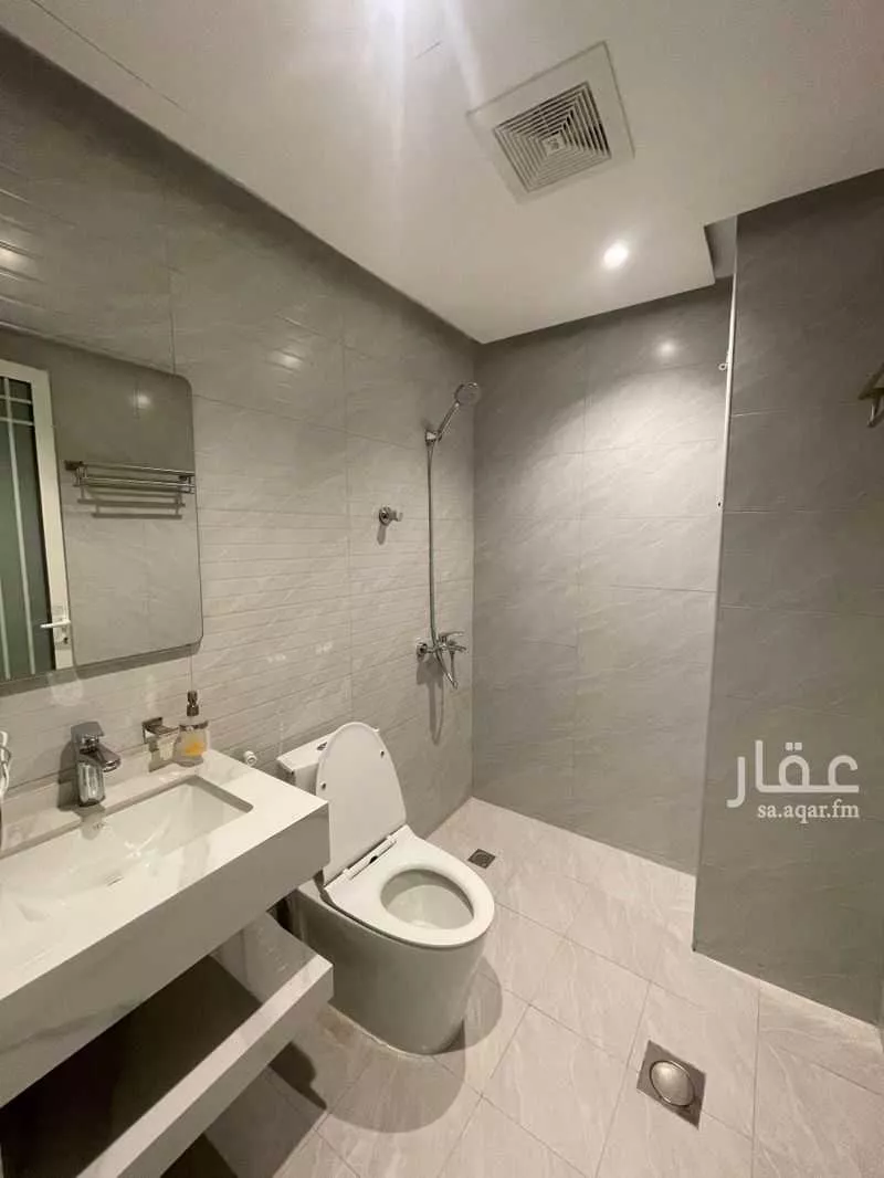 4 bedroom building in Al Basateen, Eastern Province 7