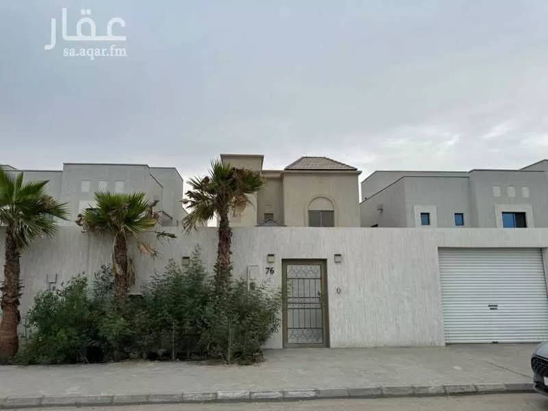 فيلا 6 غرف في الامواج 2