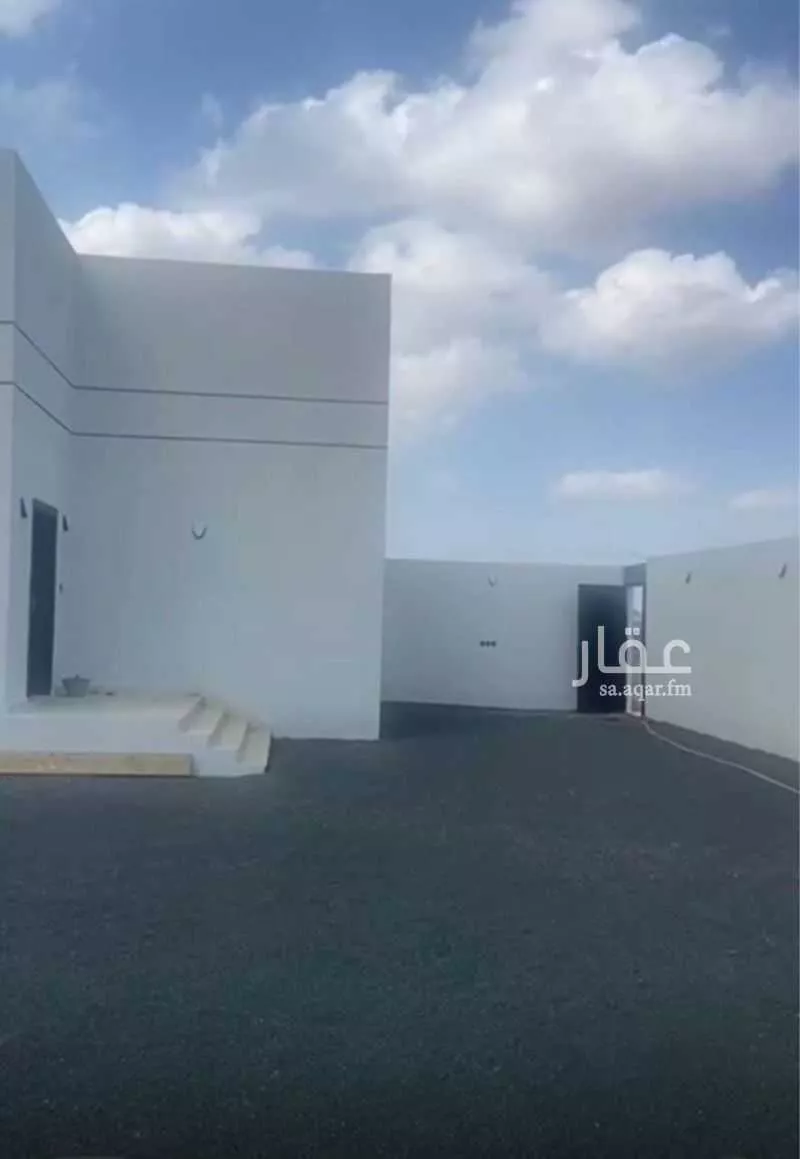 دور 5 غرف في خاخ 2