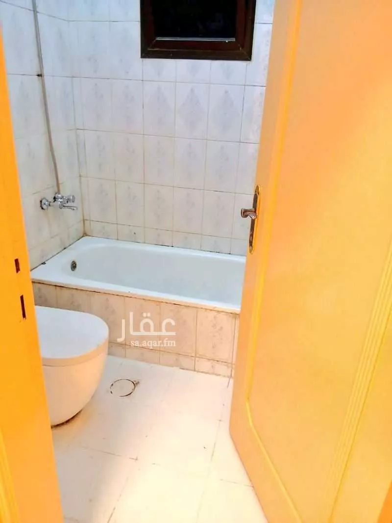 3 bedroom apartment in King Faisal, Riyadh 6