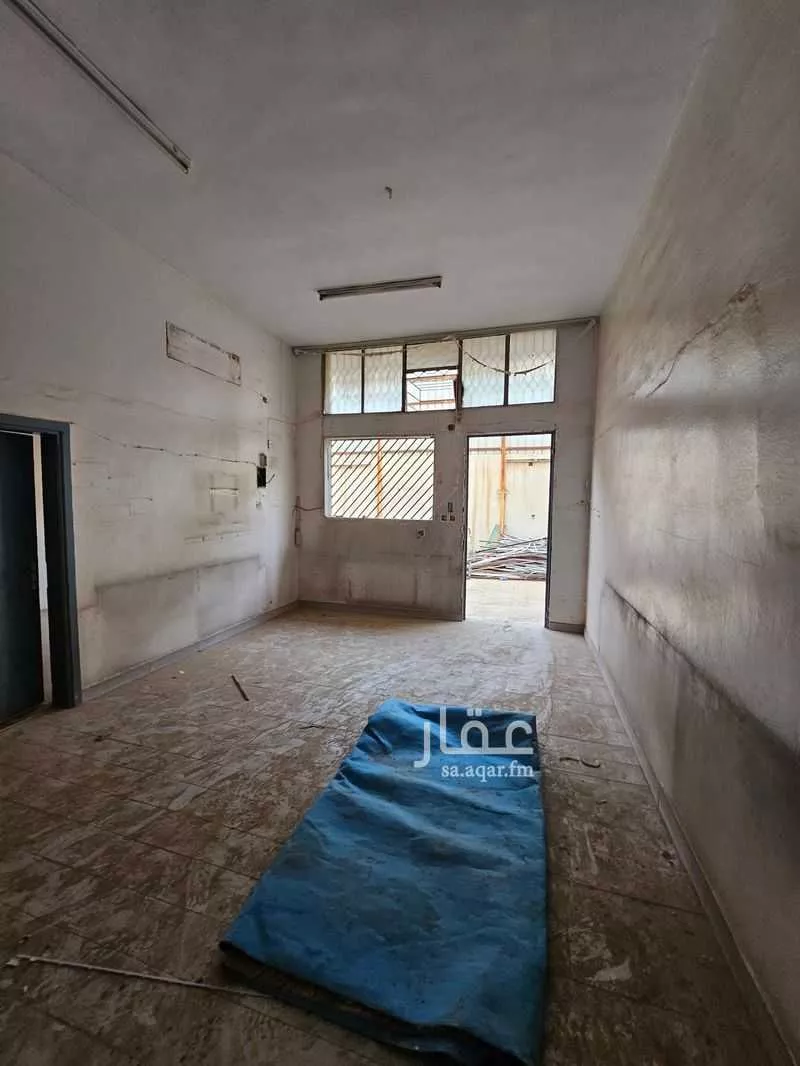 12 bedroom villa in Al Khalidiyyah, Riyadh 9