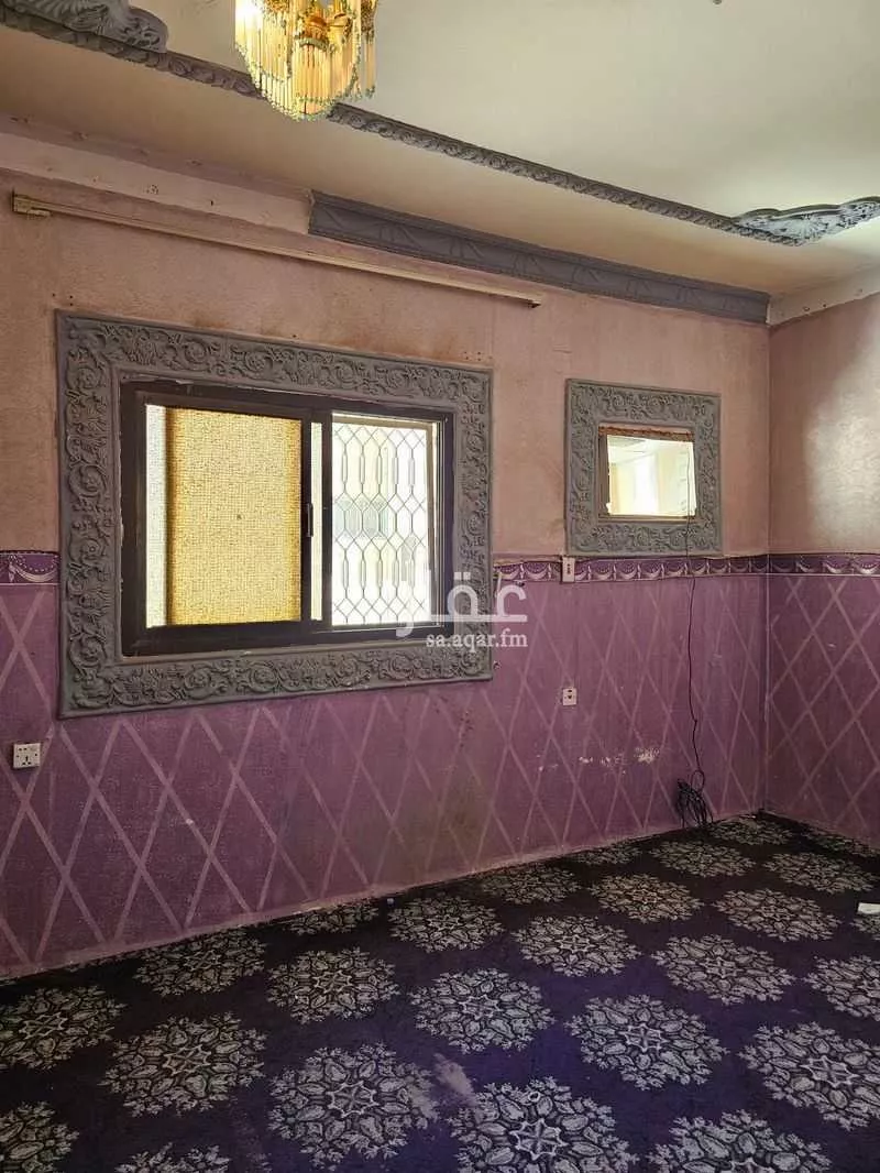 فيلا 8 غرف في طويق 2