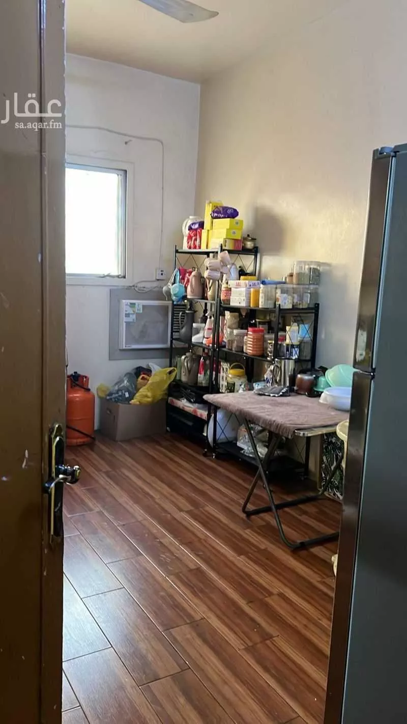 فيلا 13 غرف في الشفا 4