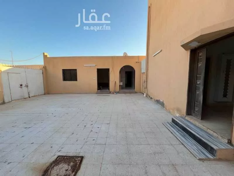 أرض 400 م² في الحائر 3