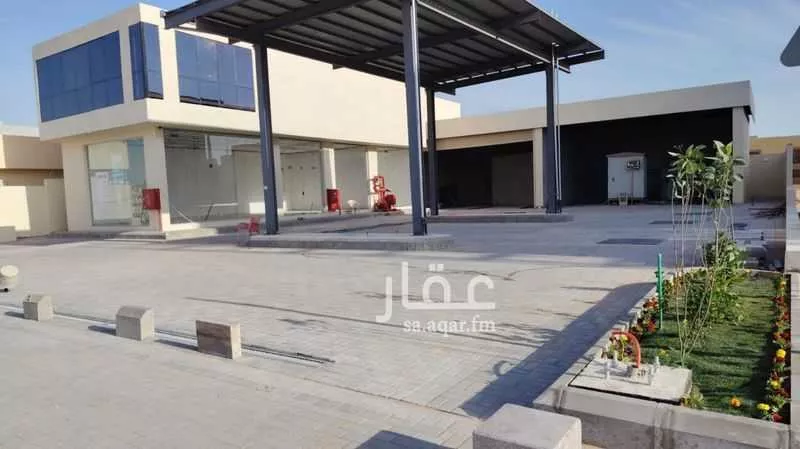 مستودع 1200 م² في ظهرة لبن 1