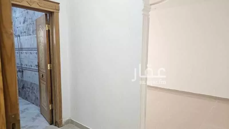 شقة 5 غرف في ظهرة لبن 2